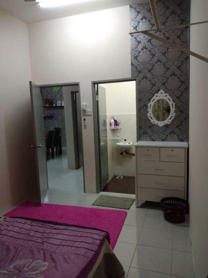 Zah'Ra Homestay Kuala Lipis Exteriér fotografie